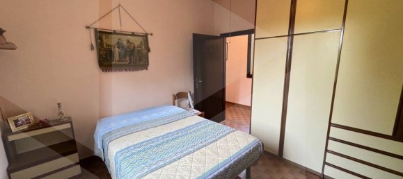 Дом с 5 комнатами в Кастельнуово Рангоне, Италия № 28652 29