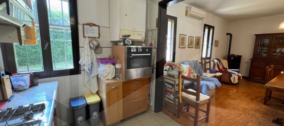 Дом с 5 комнатами в Кастельнуово Рангоне, Италия № 28652 10