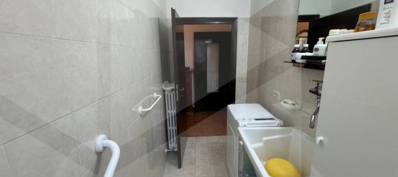 Дом с 5 комнатами в Кастельнуово Рангоне, Италия № 28652 15