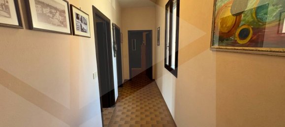 Дом с 5 комнатами в Кастельнуово Рангоне, Италия № 28652 24