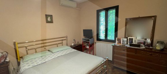 Дом с 5 комнатами в Кастельнуово Рангоне, Италия № 28652 39