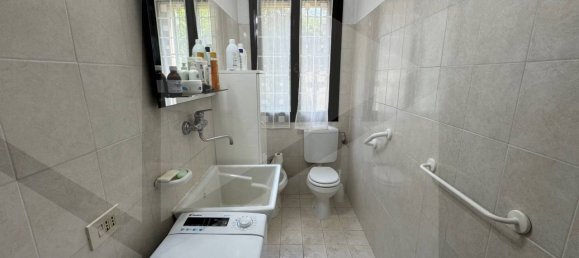 Дом с 5 комнатами в Кастельнуово Рангоне, Италия № 28652 14