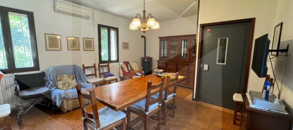 Дом с 5 комнатами в Кастельнуово Рангоне, Италия № 28652 4