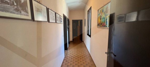 Дом с 5 комнатами в Кастельнуово Рангоне, Италия № 28652 23