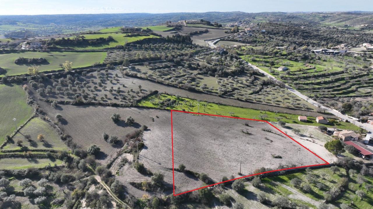  قطعة أرض في Ragusa, Italy 10890متر مربع رقم 236474