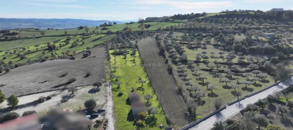 قطعة أرض في Ragusa, Italy 10890متر مربع رقم 236474 5