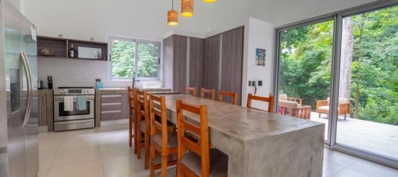 4 dormitorios сasa en venta en Garabito, Puntarenas, Costa Rica № 679 2