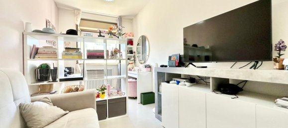 3 rooms Apartment in Spoleto, Italy No. 306851 18