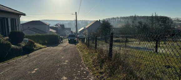 Terrain à Hundling, France 1550m² No. 105510 4