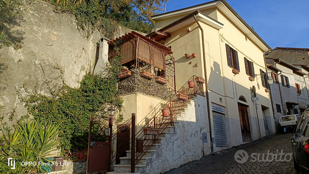 3-salle Appartement à Palestrina, Italy No. 301449