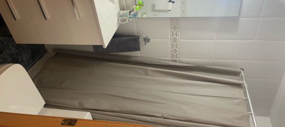 3 chambres Appartement à L'Hospitalet de Llobregat, Spain No. 191171 4