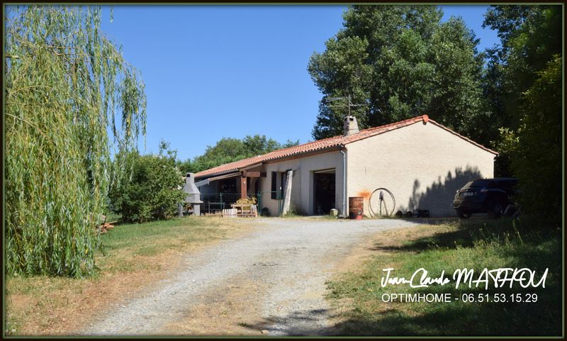 3 bedrooms Villa in Castelnaudary, France No. 294814