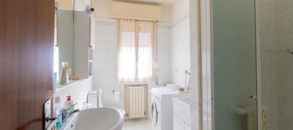 3 bedrooms Apartment in Carpi, Italy No. 358342 15