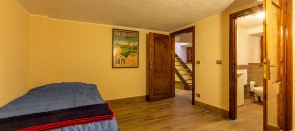 6 rooms Villa in La Thuile, Italy No. 103883 10