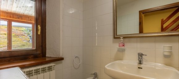 6 rooms Villa in La Thuile, Italy No. 103883 13