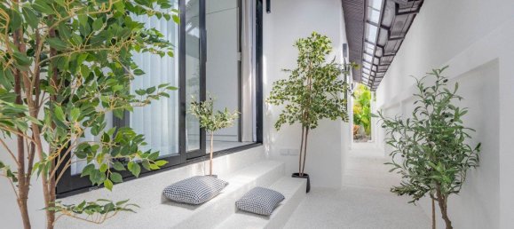 5 bedrooms House in Pattaya, Thailand No. 26075 4