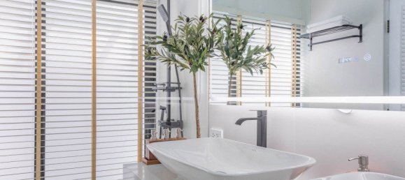 5 bedrooms House in Pattaya, Thailand No. 26075 11