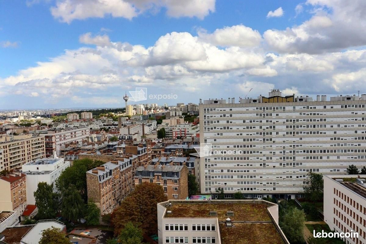 1 bedroom Apartment in Paris, France No. 329868