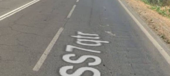 489m² Garage in Mondragone, Italy No. 266731 3