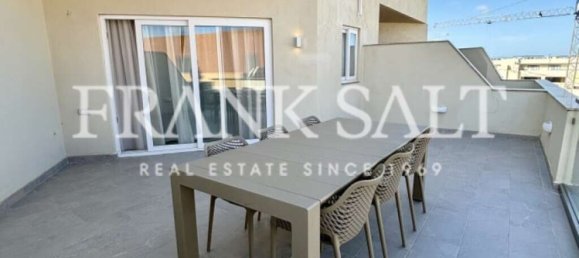 2 bedrooms Penthouse in Zurrieq, Malta No. 5179 22