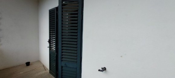 4-salle Appartement à Arezzo, Italy No. 204859 2