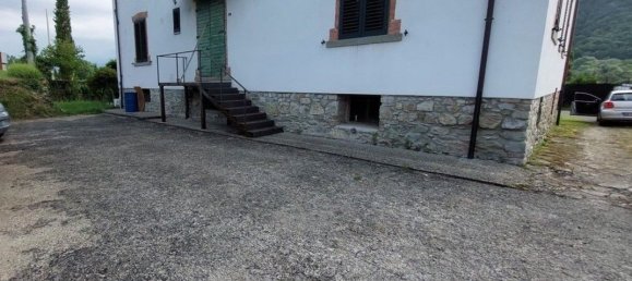 4-salle Appartement à Arezzo, Italy No. 204859 19