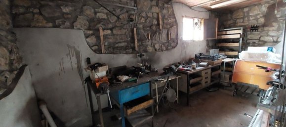 4-salle Appartement à Arezzo, Italy No. 204859 22