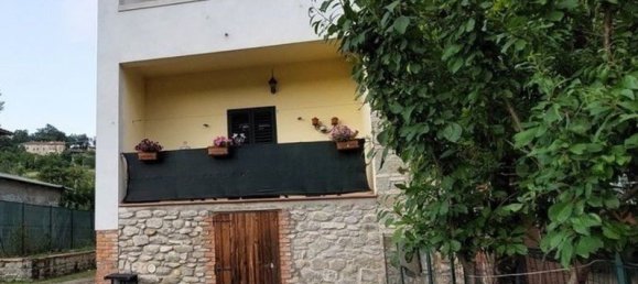 4-salle Appartement à Arezzo, Italy No. 204859 28