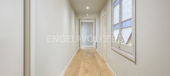 Apartamento T4 em Eixample, Spain N.º 24312 16