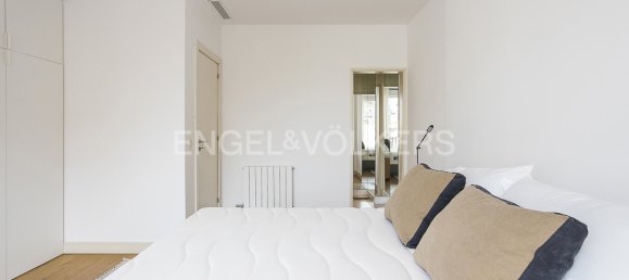 Apartamento T4 em Eixample, Spain N.º 24312 20