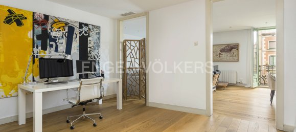 Apartamento T4 em Eixample, Spain N.º 24312 10