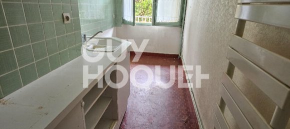 2 chambres Appartement à Compiègne, France No. 248267 4