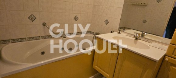 2 chambres Appartement à Compiègne, France No. 248267 8