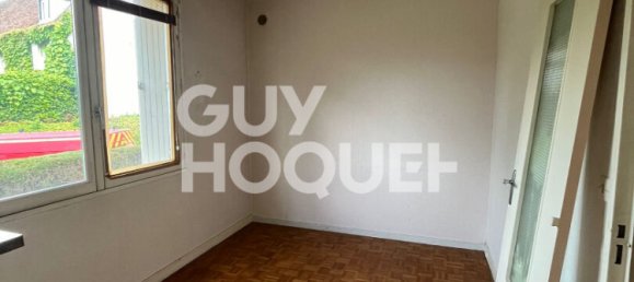 2 chambres Appartement à Compiègne, France No. 248267 5