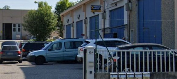 140m² Warehouse in Invorio, Italy No. 3541 6