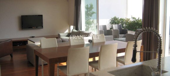 2 غرف نوم بانتهاوس في Naxxar, Malta رقم 8449 2