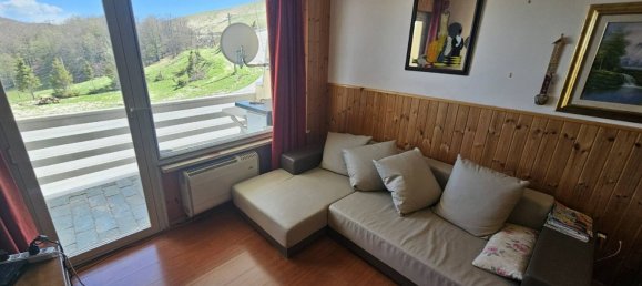 3 bedrooms Apartment in Micigliano, Italy No. 350484 3