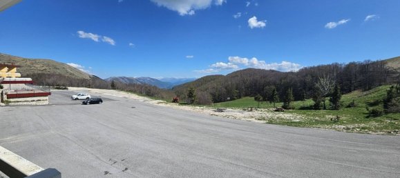 3 bedrooms Apartment in Micigliano, Italy No. 350484 6