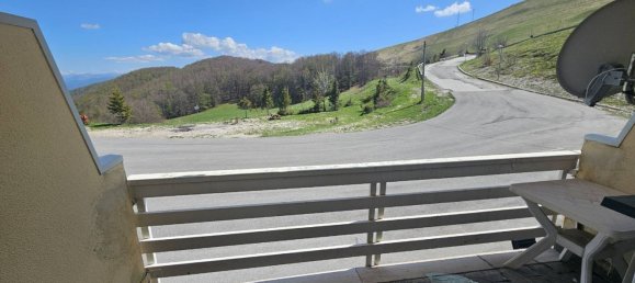 3 bedrooms Apartment in Micigliano, Italy No. 350484 5