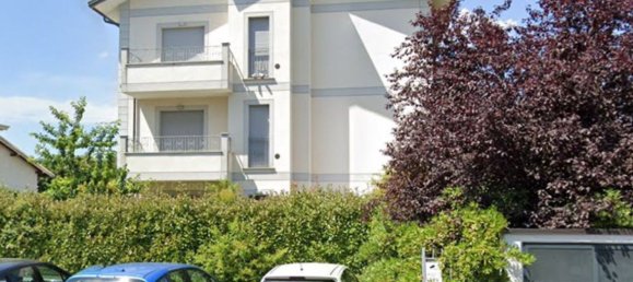 3-salle Appartement à Desio, Italy No. 70717 13