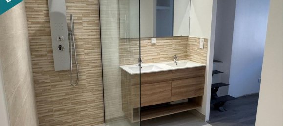 3 bedrooms House in Epinac, France No. 268195 4