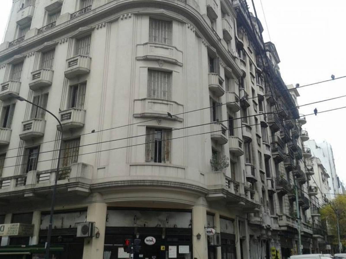 3 bedrooms Apartment in Buenos Aires, Argentina No. 86274