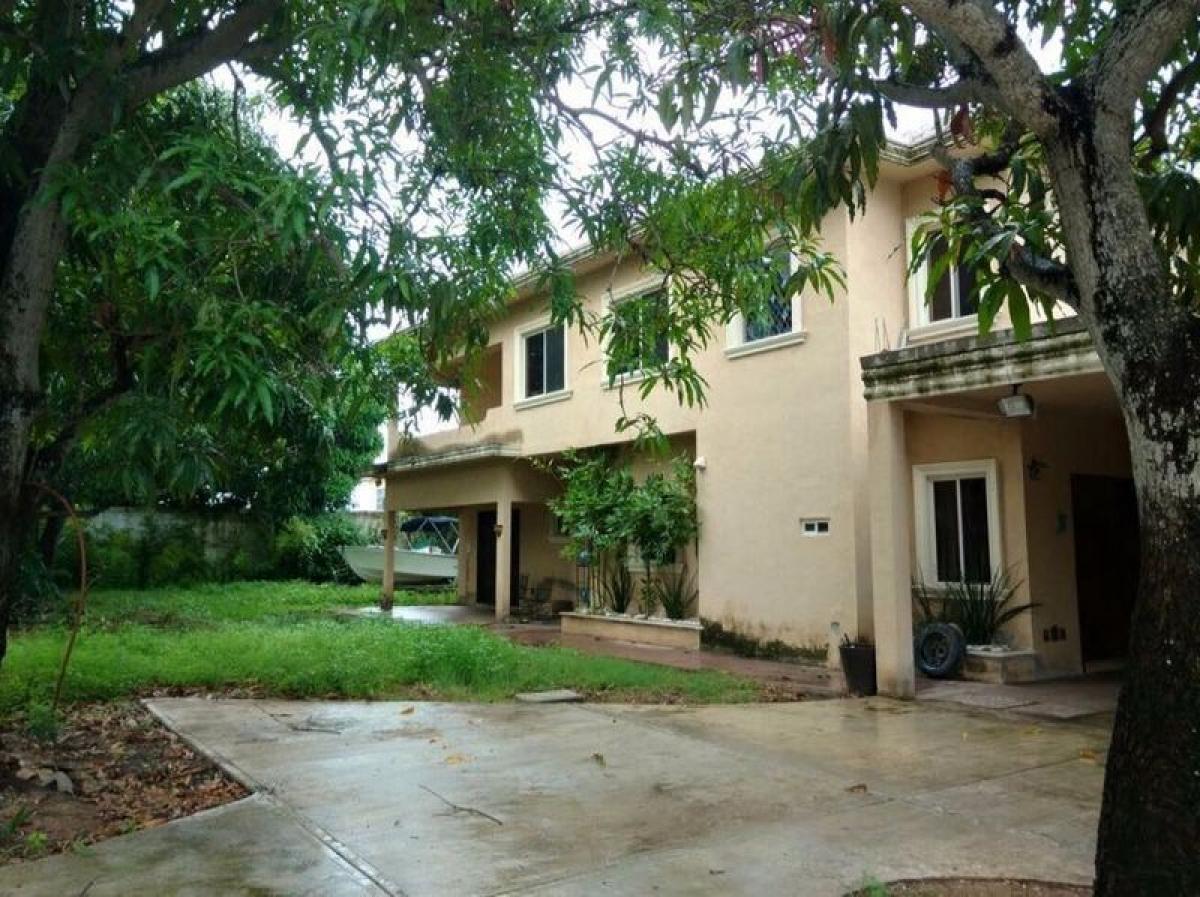 Casa de 3 dormitorios en Tamaulipas, Mexico No. 181688