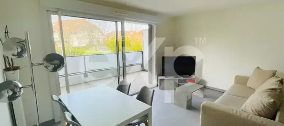 Квартира с 2 комнатами в Дувен, Франция № 205041 2