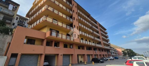 3 bedrooms Apartment in Monreale, Italy No. 348531 3