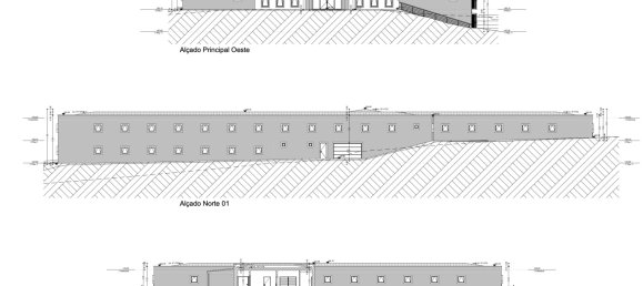 39 bedrooms House in Guia, Portugal No. 10067 15