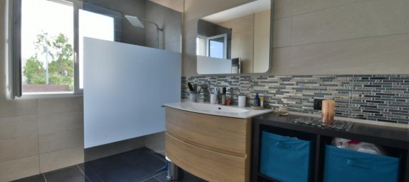 3 bedrooms House in Romans-sur-Isere, France No. 330965 7