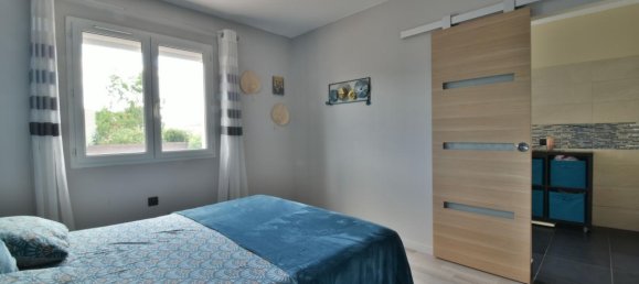 3 bedrooms House in Romans-sur-Isere, France No. 330965 14