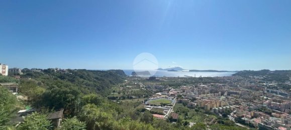 5 rooms Apartment in Naples, Italy No. 274909 4