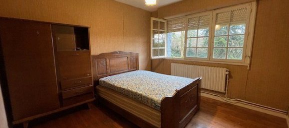 4 chambres Maison à Saint-Hernin, France No. 189999 9